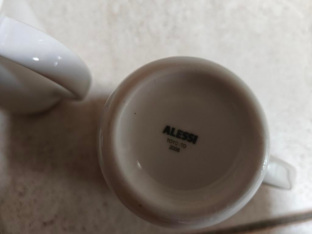 Alessi KU 4 porseleinen tassen design Toyo Ito 2006, Ophalen, Zo goed als nieuw
