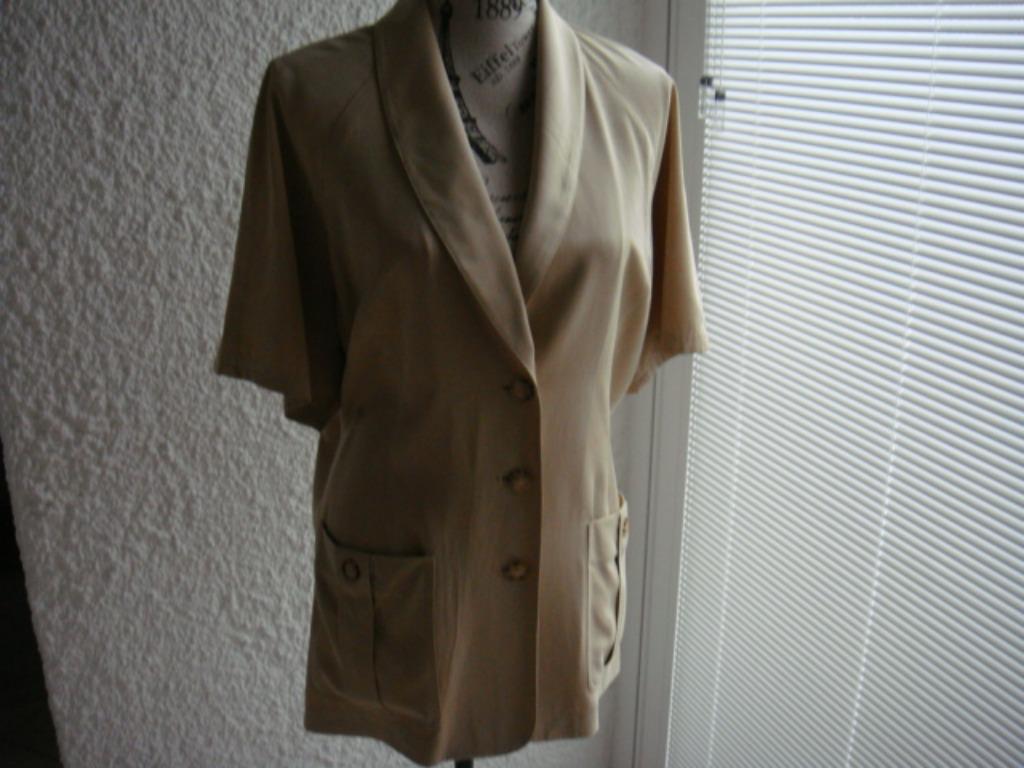 Veste beige. "Marque YARELL". Taille 40, YARELL", Enlèvement ou Envoi, Porté, Beige
