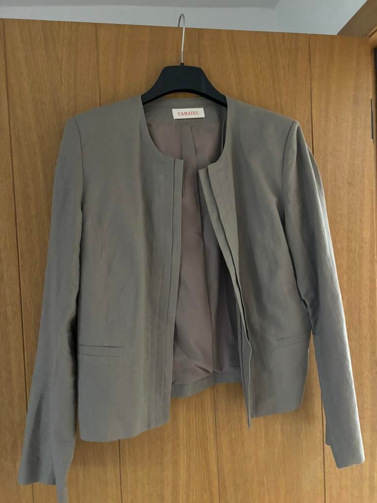 Veste en lin taupe pour femme de Camaïeu mt 42, Enlèvement ou Envoi, Comme neuf
