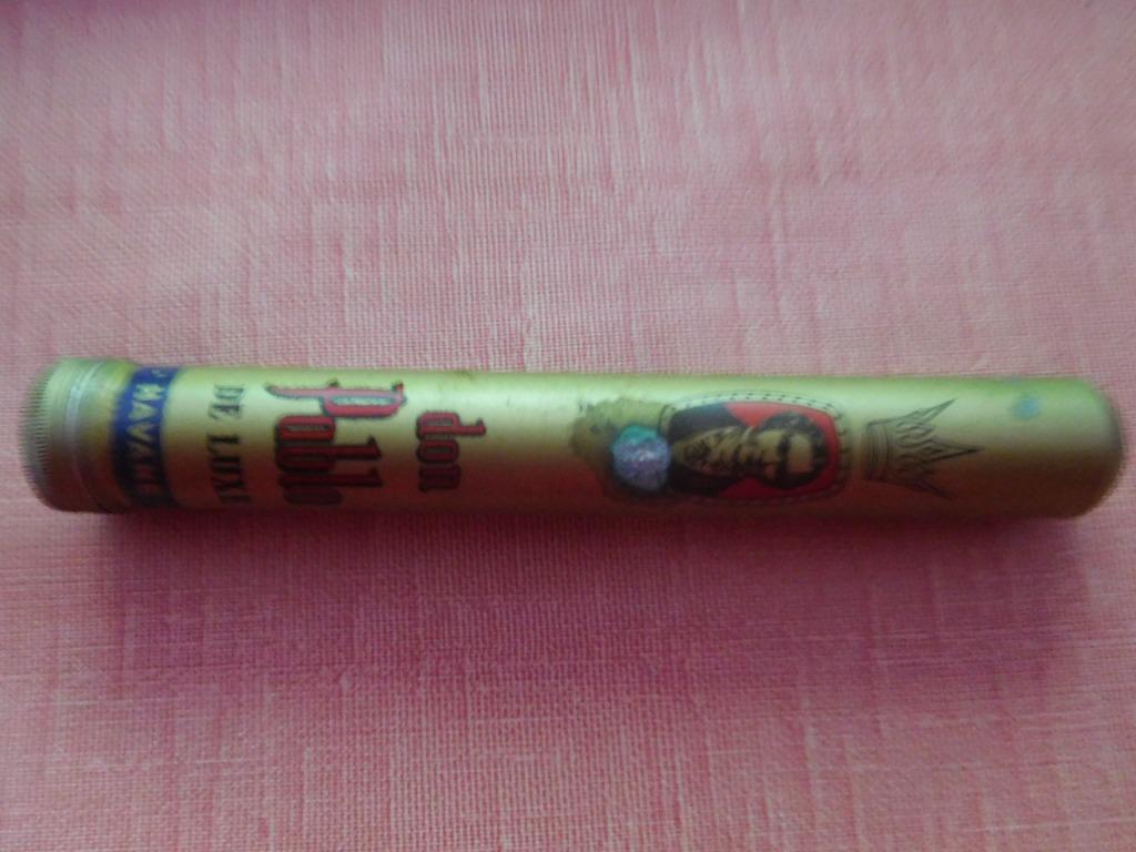 2 étuis à cigare, Enlèvement ou Envoi, Utilisé, Boite à tabac ou Emballage