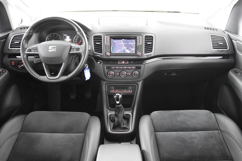 Seat Alhambra 1.4 TSi Style *1ste Eigenaar*Leer*Navigatie*, Auto's, Monovolume, 1800 kg, 4 cilinders, 1776 kg