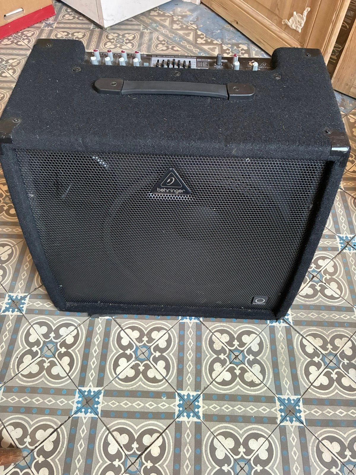 Behringer KXD15, Ophalen, Zo goed als nieuw