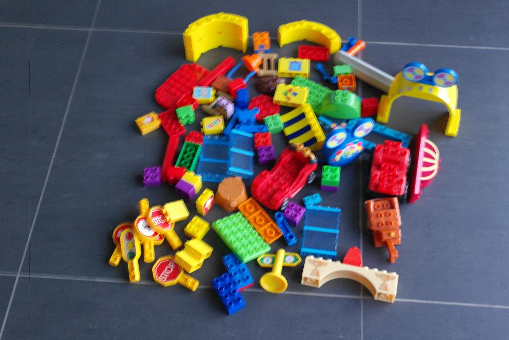 Lot de 2 blocs de mégabloks, Enfants & Bébés, Jouets | Blocs de construction, Enlèvement ou Envoi, Comme neuf, Megabloks