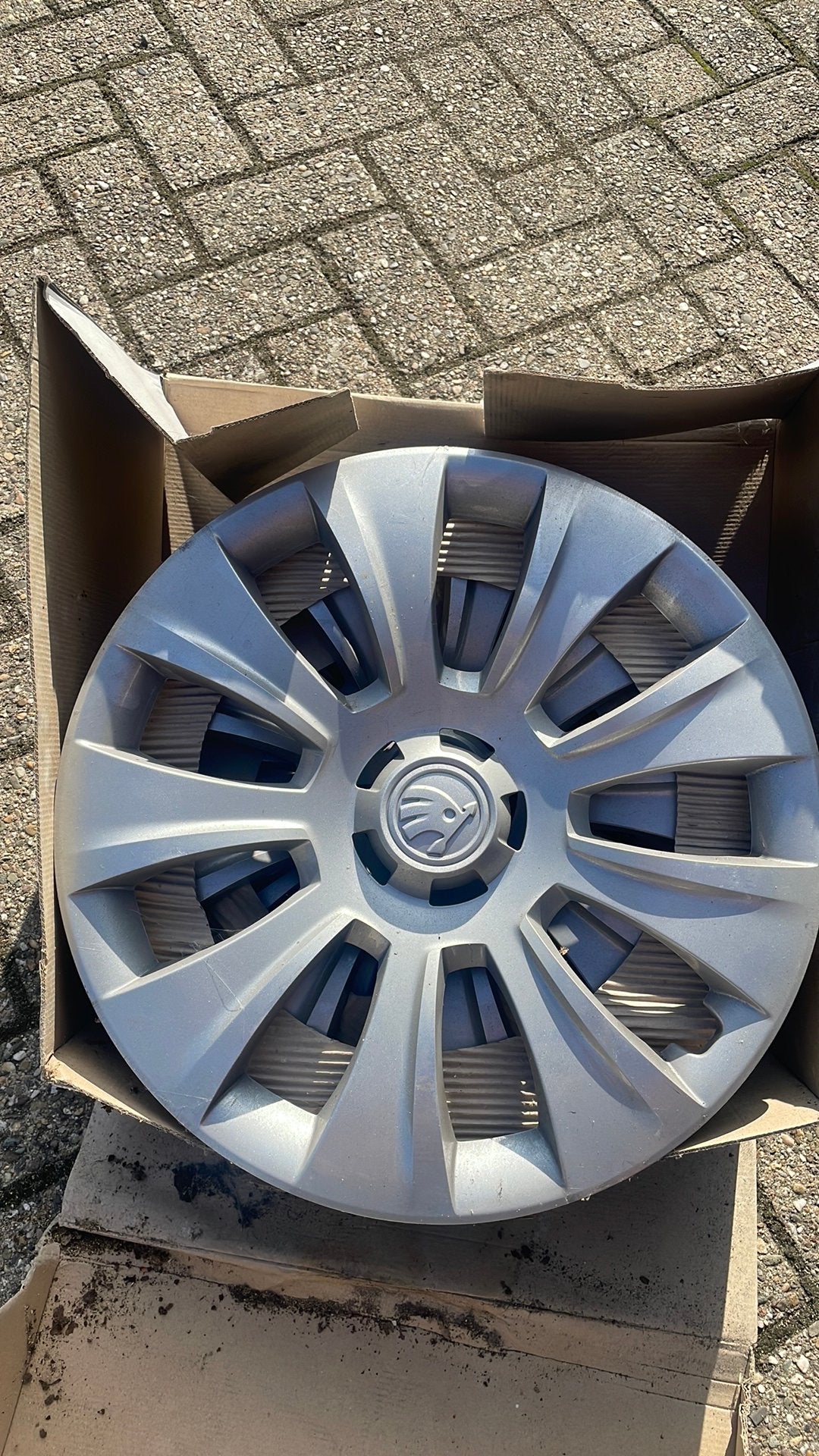 Wieldoppen skoda, Auto diversen, Wieldoppen, Ophalen, Zo goed als nieuw