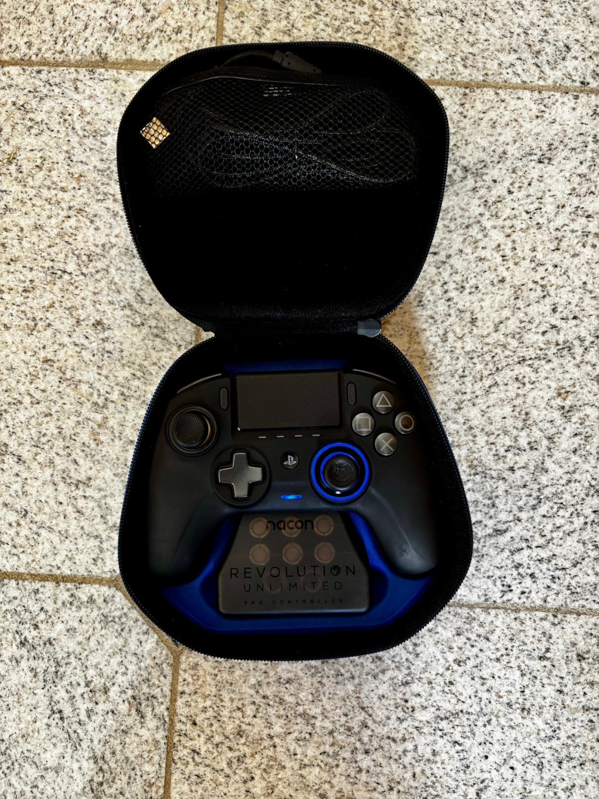 Nacon Revolution Pro Unlimited Controller, Enlèvement ou Envoi, Comme neuf