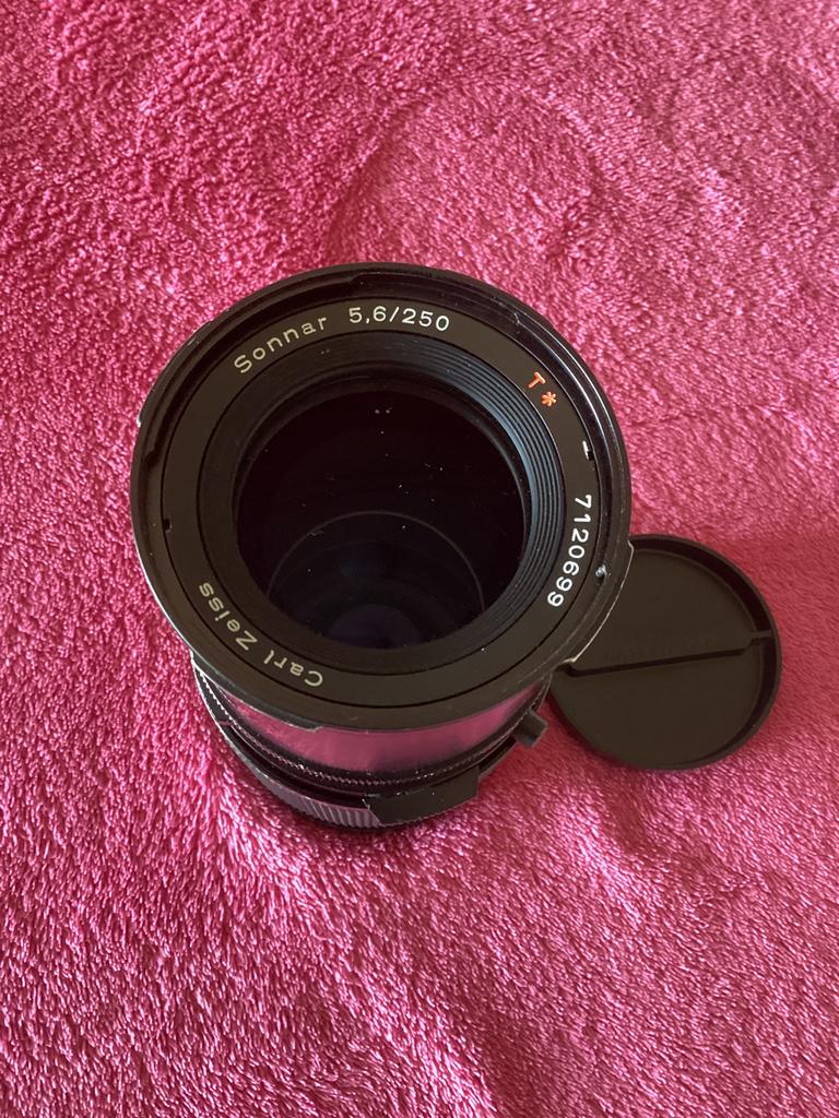 Objectif Hasselblad Sonnar 5.6 250 mm, Enlèvement