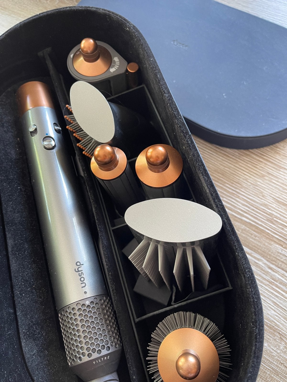 Dyson Airwrap Complete – In zeer goede staat, Handtassen en Accessoires, Ophalen of Verzenden, Zo goed als nieuw