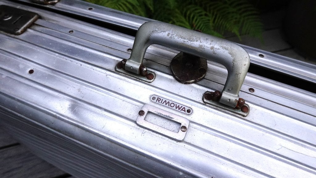 Valise RIMOWA VINTAGE 80 à 85 ans, Enlèvement