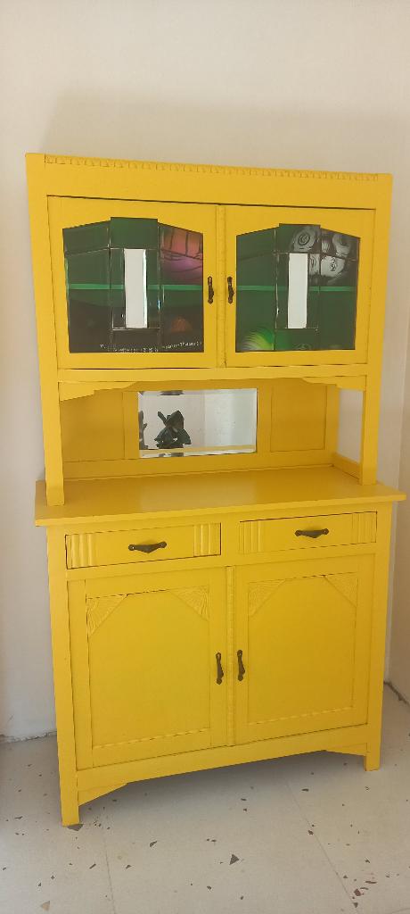 Mooie kast met glas in lood raampjes, Enlèvement