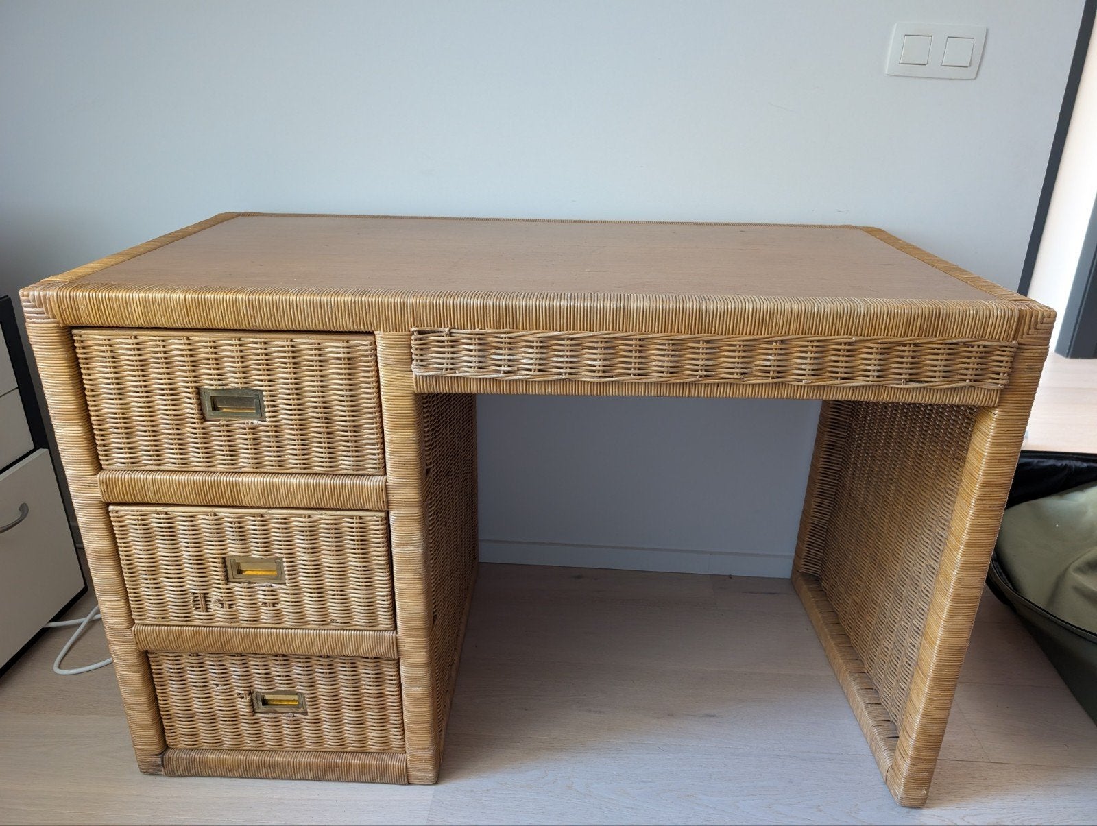 Bureau en Rotin, Maison & Meubles, Enlèvement