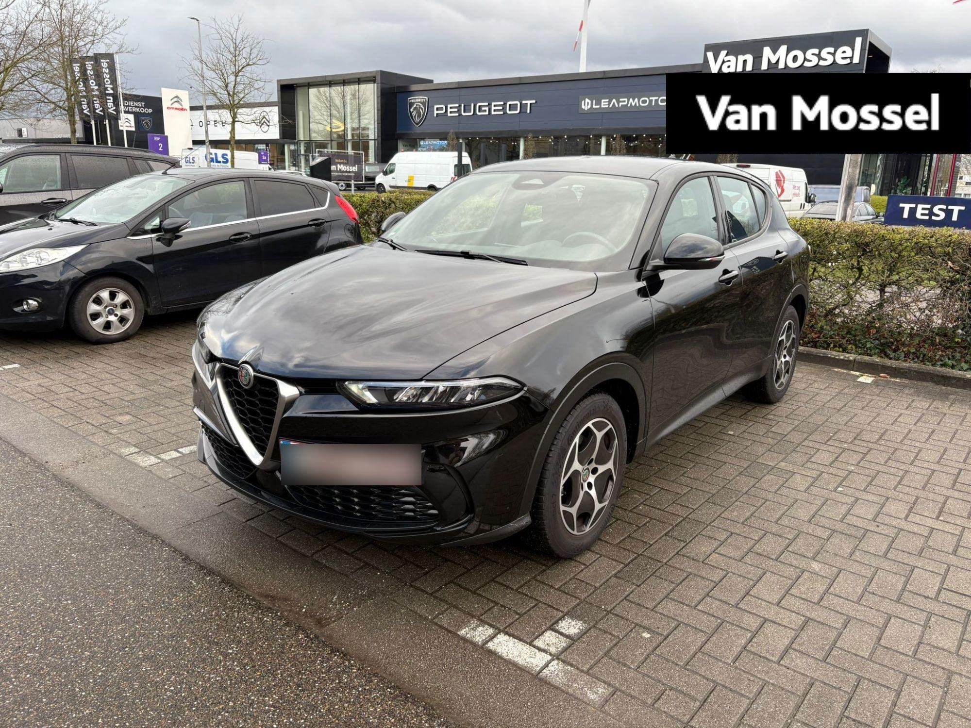 Alfa Romeo Tonale 1.5 130 MHEV Super FWD, Gebruikt, 4 cilinders, 700 kg, 127 g/km