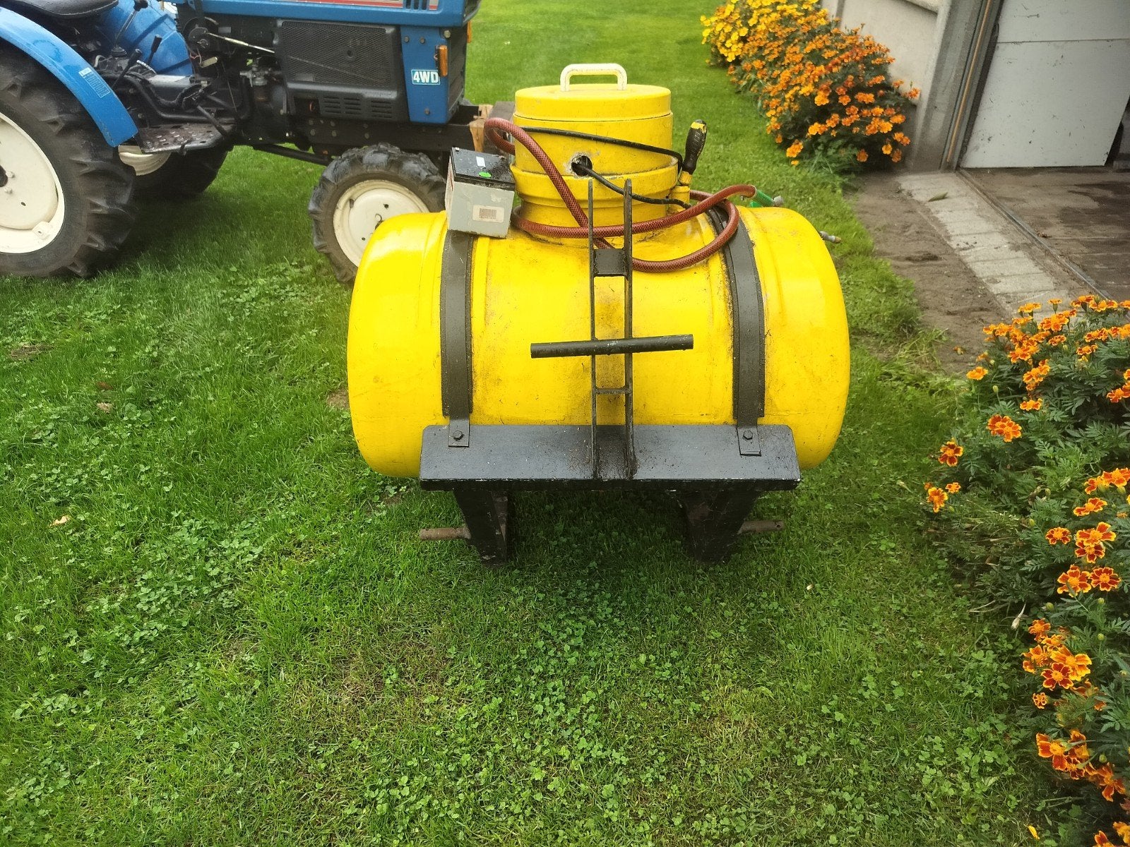 sproei spuitmachine  voor minitraktor, Enlèvement