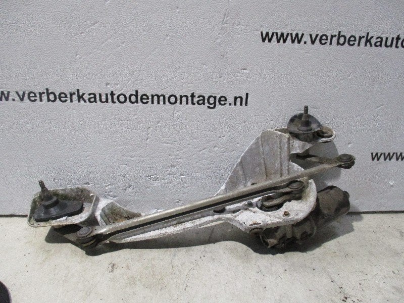 MOTEUR + TRINGLERIE ESSUIE GLACE AVANT Jaguar S-type (X200), Campus Kronberg 7
61476  Kronberg im Taunus, DE, Utilisé, Jaguar
