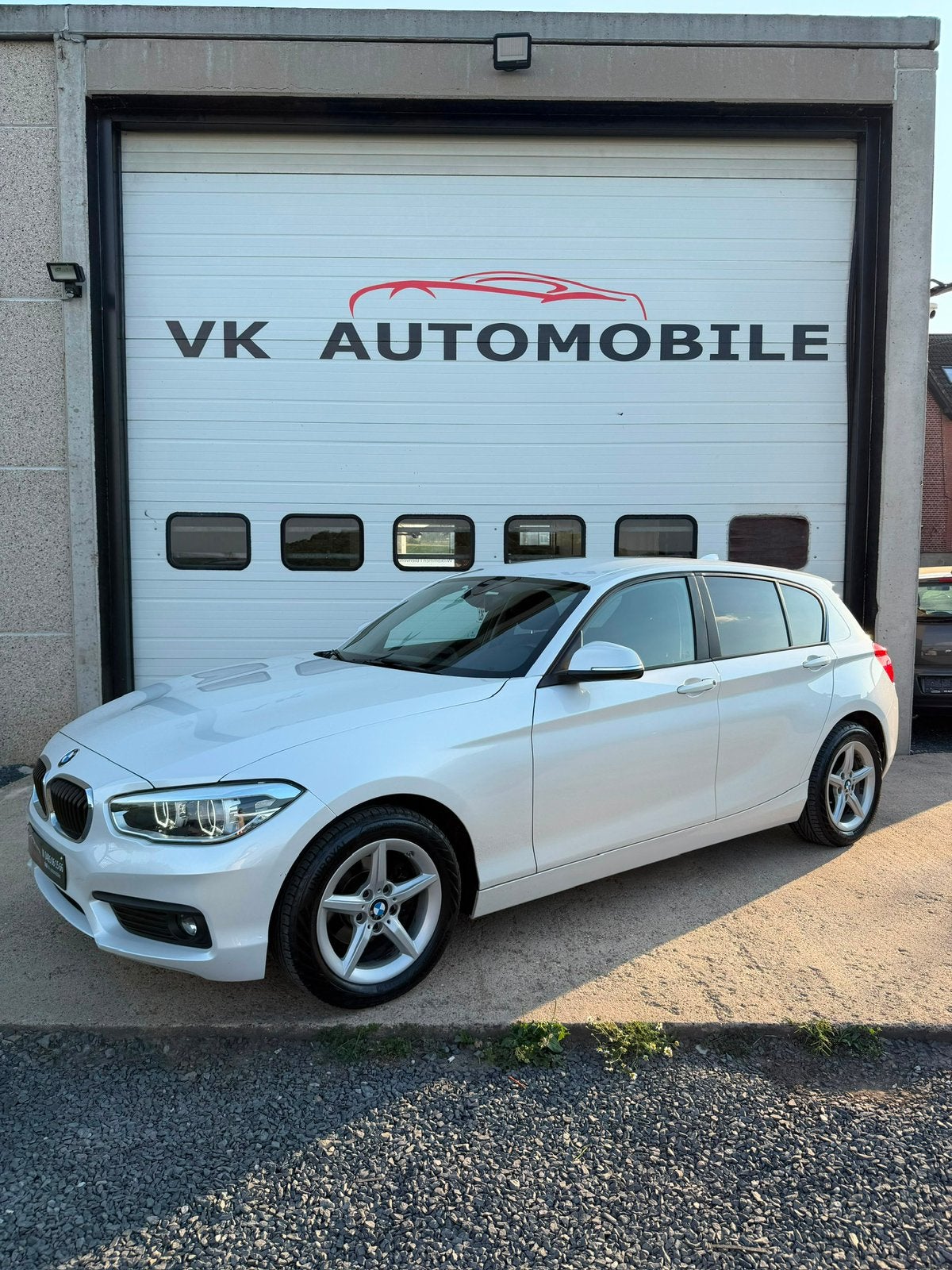 BMW 116 i 80 KW 2018 112.000 km, 116 g/km, Euro 6, Wit, Bedrijf