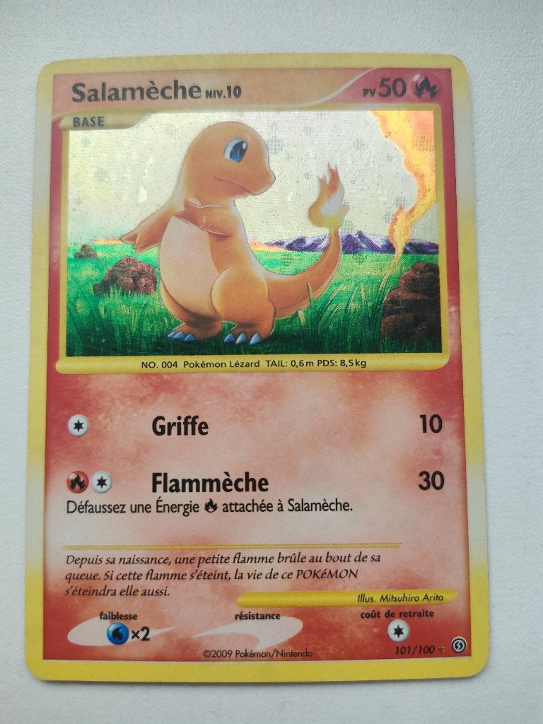 Carte Pokémon Salamèche Secrète, 101/100-Excellent état (EX), Enlèvement, Comme neuf, Carte(s) à jouer