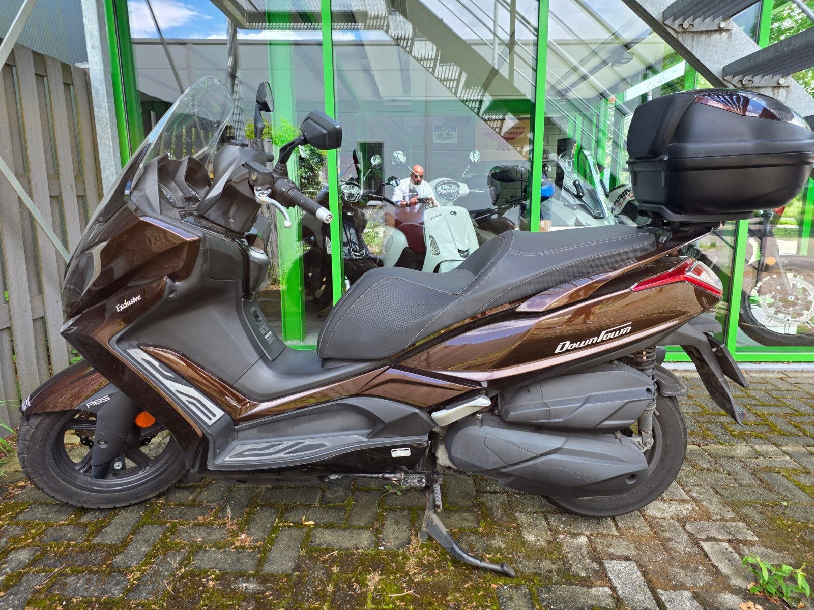 Kymco downtown 350, Ophalen