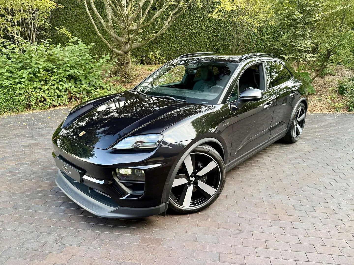 Porsche Macan EV 100 kWh/Pano/ACC/Surround View/Matrix/22"/L, Cuir, 360 ch, Achat, Euro 6