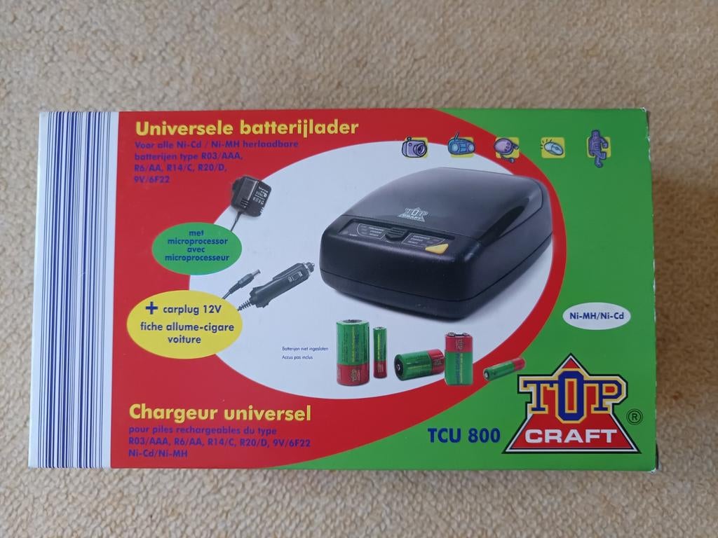 Nieuw: Top Craft universele oplader, Computers en Software, Accu's en Batterijen, Ophalen of Verzenden