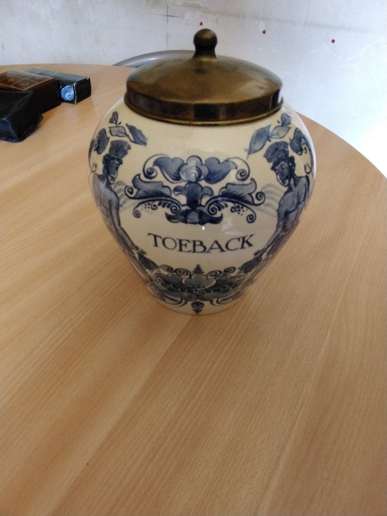 Tabakspot, Enlèvement