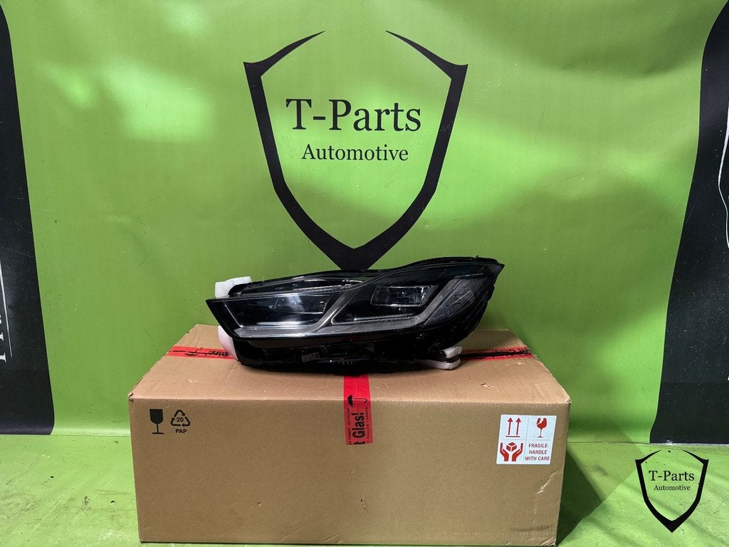jaguar I-pace i pace koplamp links M9D313W030, Info@fabrikant.eu, Fabrikant BV, Fabrikantstraat 1
1000 AA  Amsterdam, NL, Nieuw