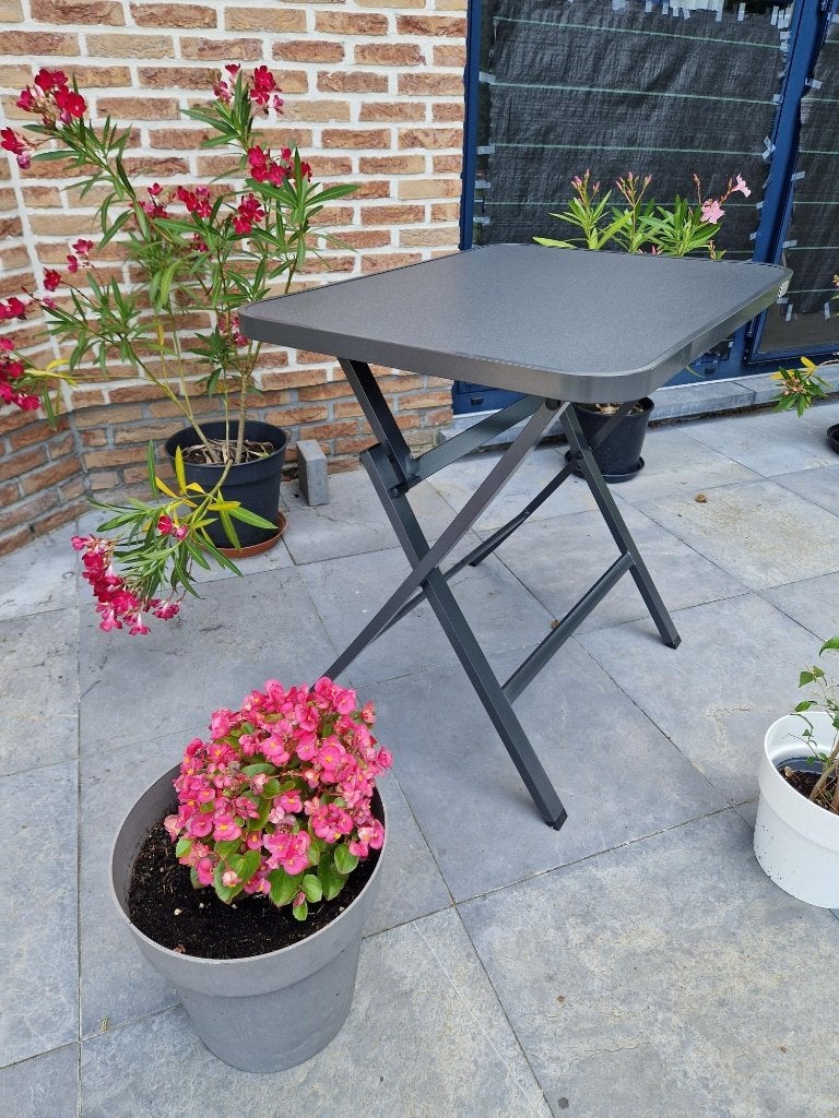 Praktische tafel voor terras/balkon binnen en buiten: NIEUW, Tuin en Terras, Ophalen, Nieuw, Rechthoekig, Aluminium