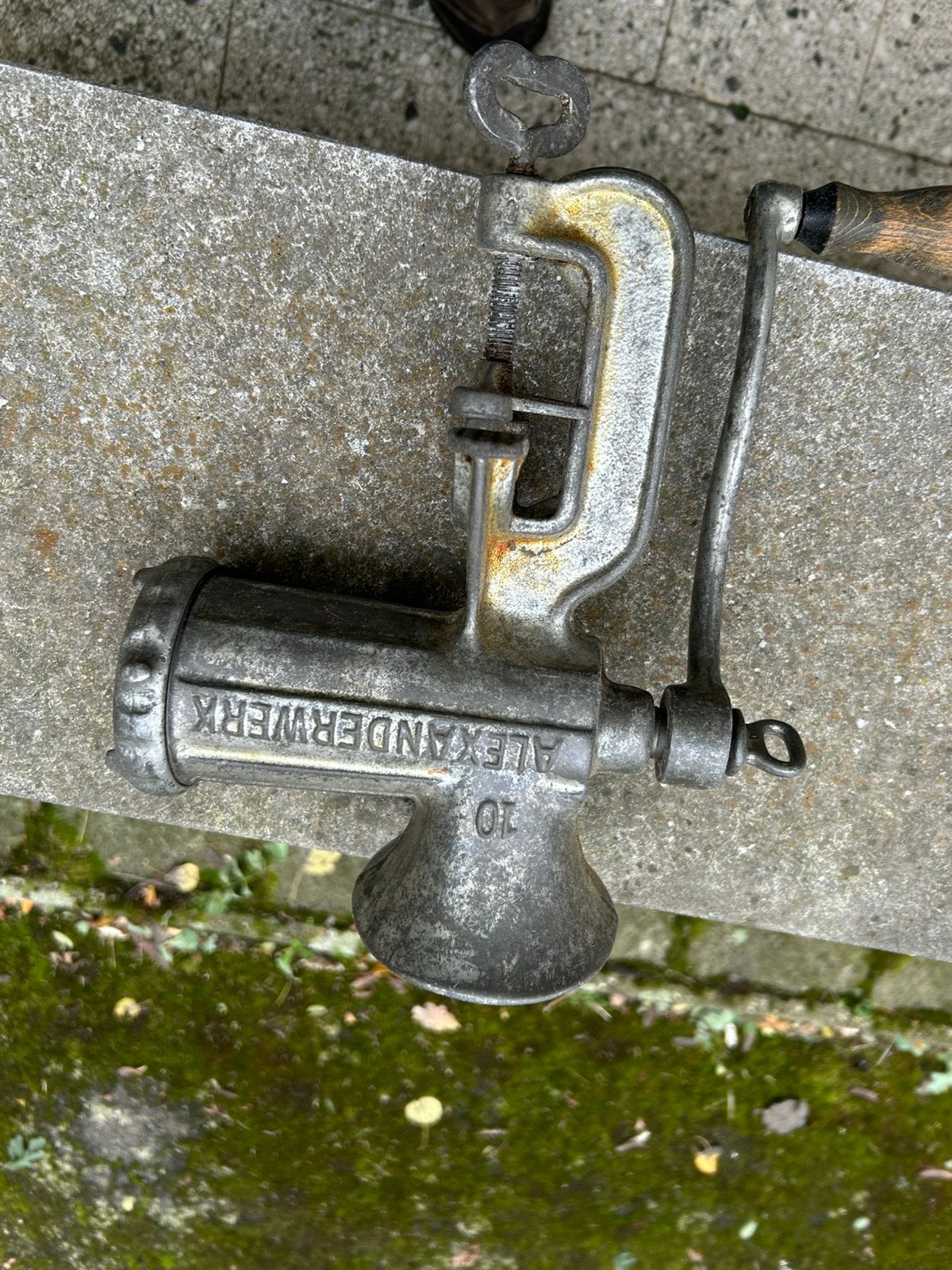 Oude vleesmolen, Antiek en Kunst, Ophalen