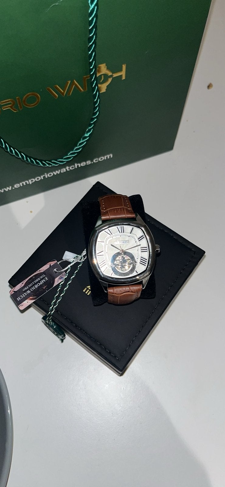 montre emporio watch automatique – neuve avec coffret, Bijoux, Sacs & Beauté, Enlèvement ou Envoi, Comme neuf