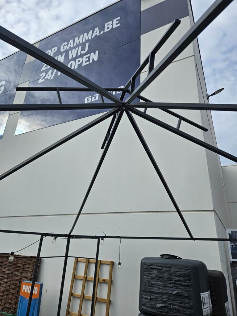 Zonnetent 3x3meter Slechts een seisoen gebruikt in Houthalen, Tuin en Terras, Partytenten, Ophalen