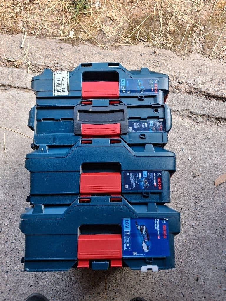 4 valises Bosch vides clipsables, Bricolage & Construction, Outillage | Foreuses, Enlèvement, Neuf, Foreuse et Perceuse