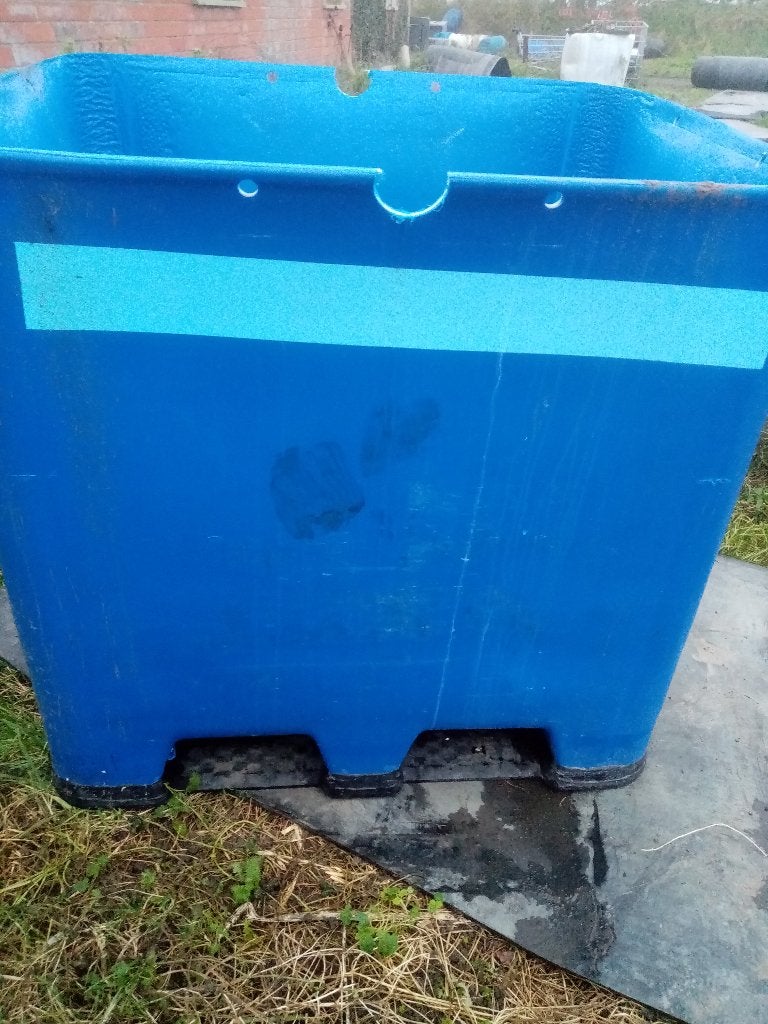1cm dikwandig kunststof kist 1000 l onbreekbaar oud ijzer, Ophalen, Gebruikt