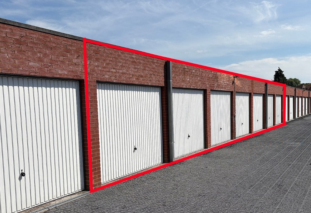 7 RECENTE GARAGEBOXEN (alles verhuurd, veilige belegging), Immo, Maisons à vendre, Autres types, Brugge, Bruges, Jusqu'à 200 m²