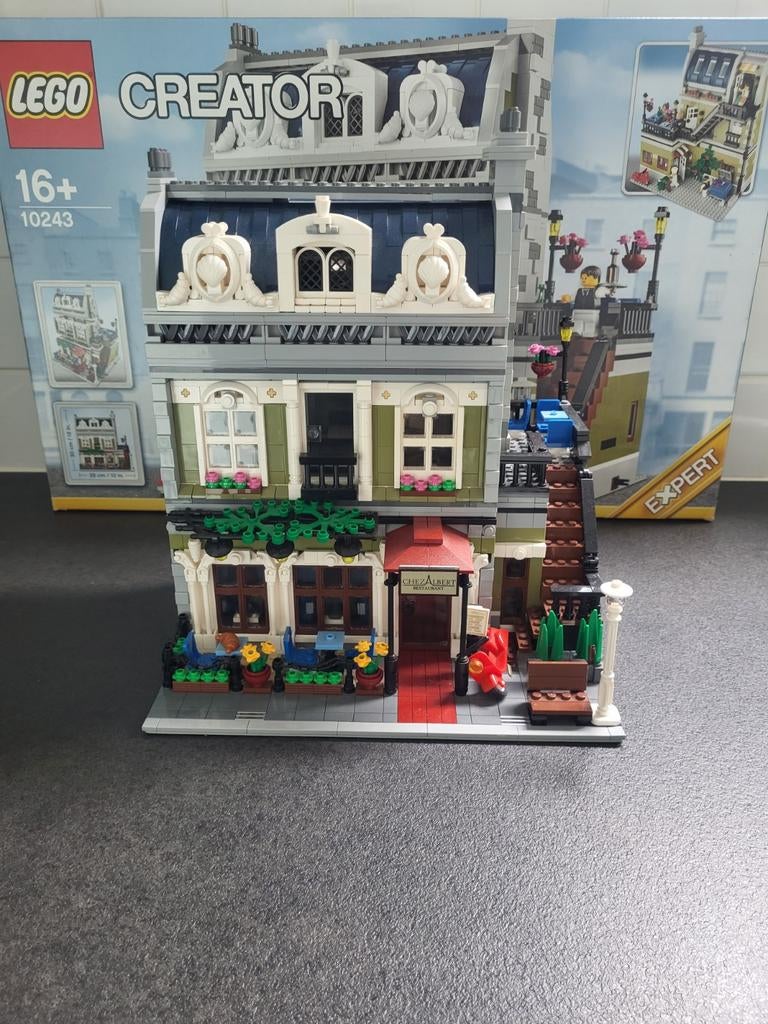 Lego parisian 10243, Enlèvement, Lego
