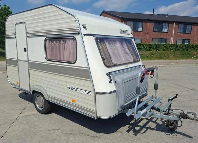 Prachtige avento caravan mtm 750kg, Caravans en Kamperen, Avento, Treinzit, Particulier, Openslaande ramen