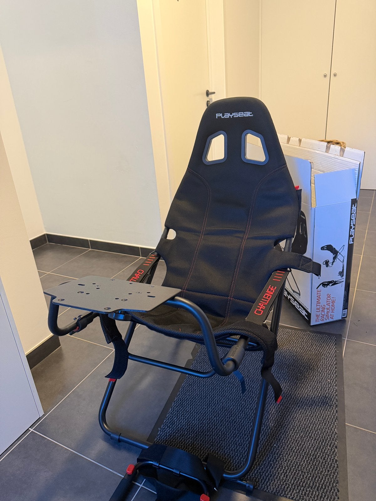 Playseat Challenge ActiFit Zwart, Racestoel, Zo goed als nieuw, Logitech, Ophalen