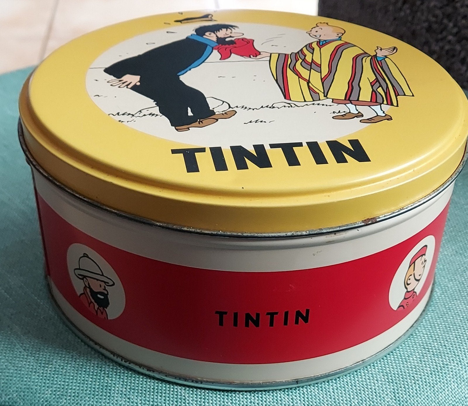 Boîte métal tintin, Collections, Enlèvement ou Envoi