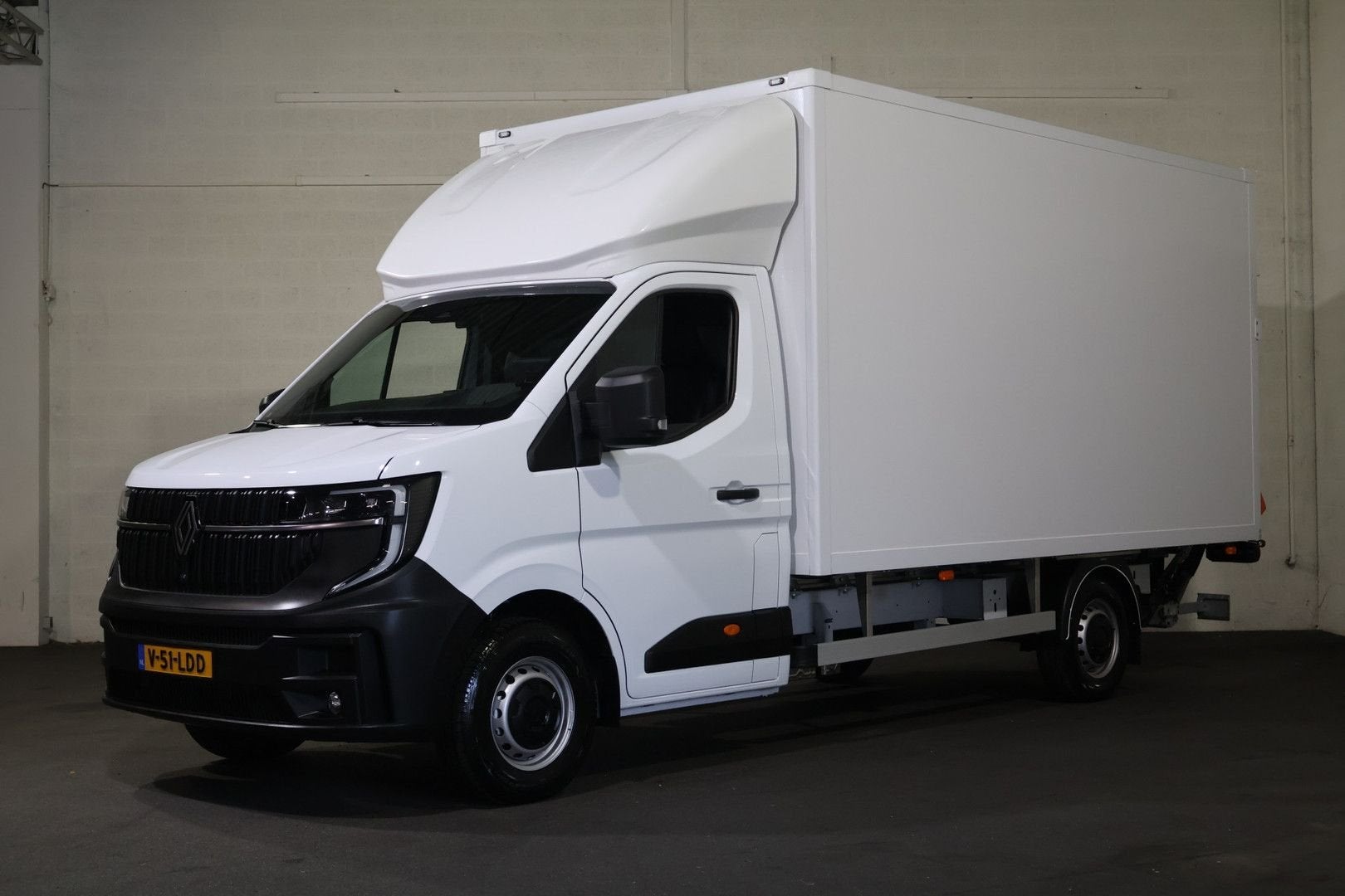 Renault Master 2.0 dCi 150pk Bakwagen met Laadklep Trekhaak, Auto's, Bestelwagens en Lichte vracht, Renault, Wit, Parkeersensor