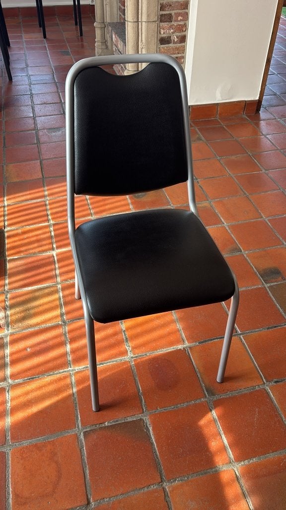 Ensemble de salle à manger avec 7 chaises et table, Enlèvement, Utilisé, 6 à 8 chaises