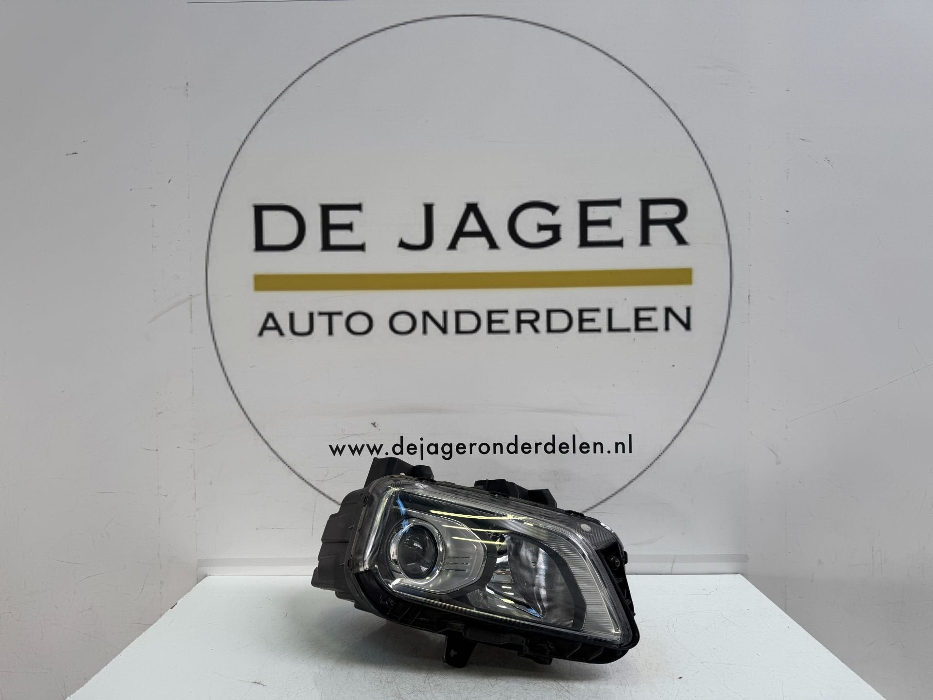 PHARE DROIT HYUNDAI KONA 92102J9000, Heolleung-ro 12
06797  Seoul, Info@hyundai.com, Utilisé, Hyundai