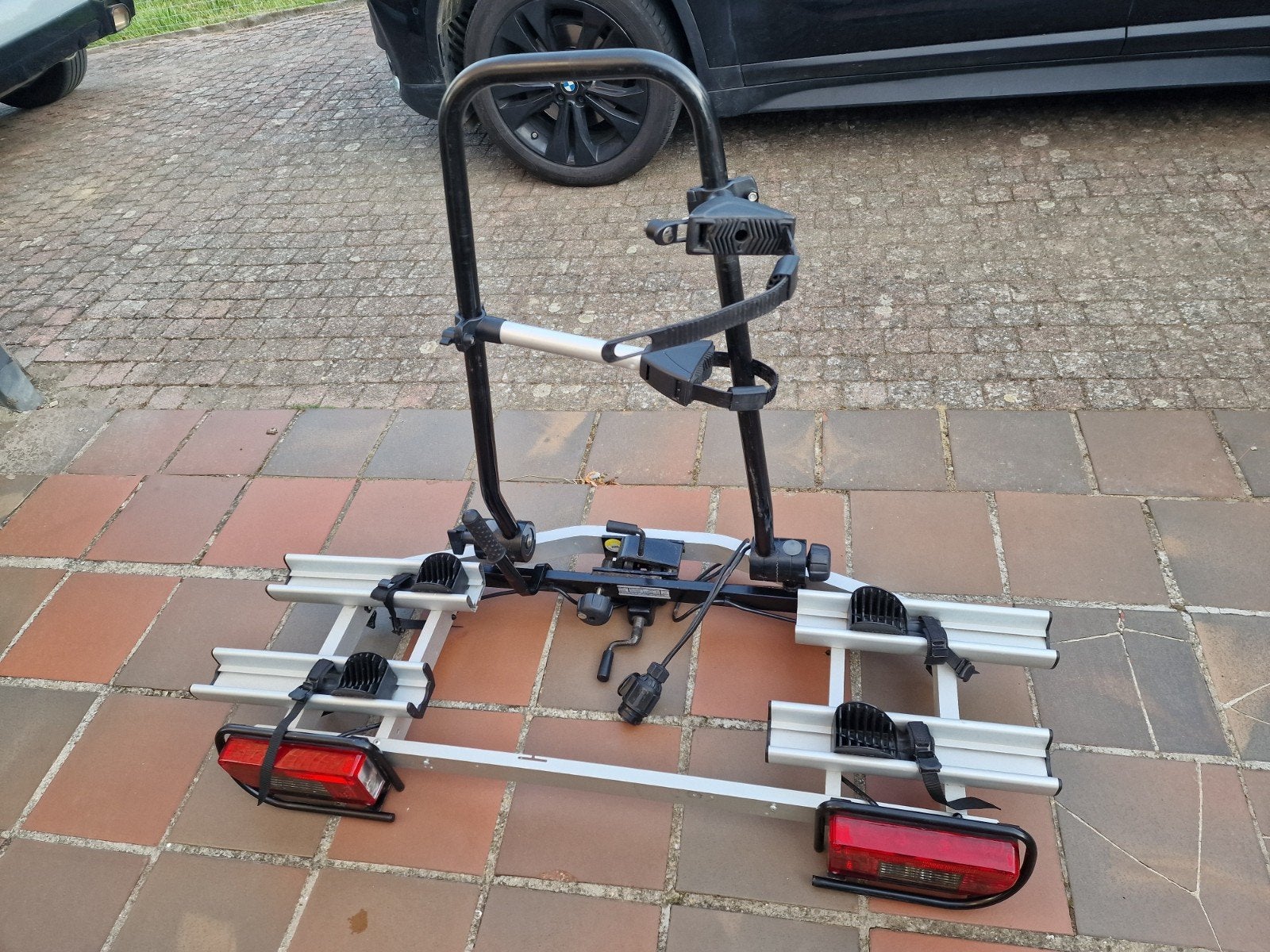 BMW fietshouder, Ophalen, 2 fietsen