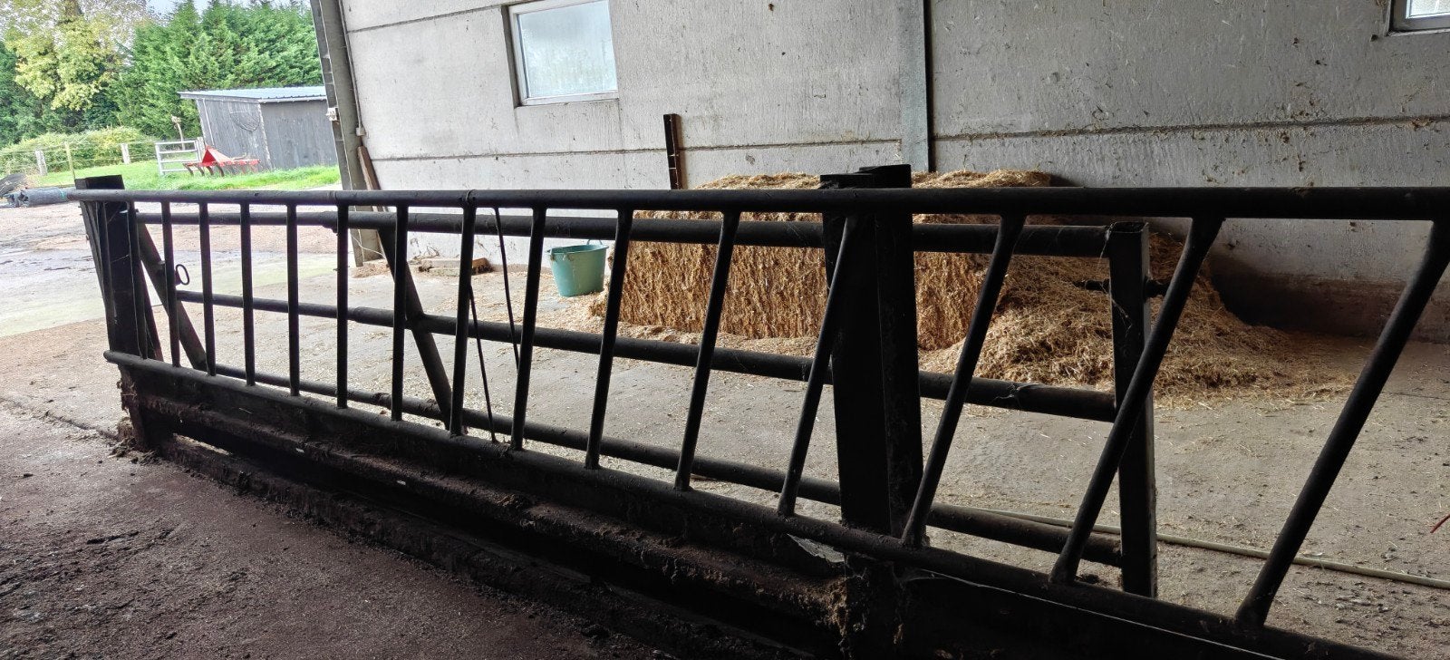 voederhekkens 36 meter totaal, met 2 poorten, Ophalen