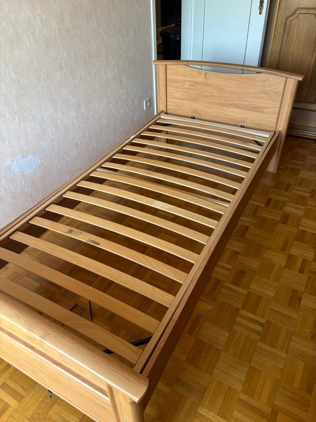 Eenpersoons bed, Ophalen, Gebruikt, Eenpersoons