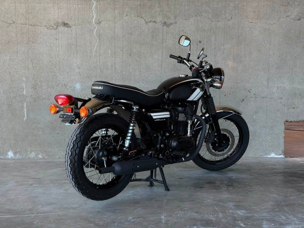 Kawasaki W800 édition spéciale/35kw/5800km/2016/look rétro, Motos, Entreprise, Occasion, 773 cm³, 2 cylindres