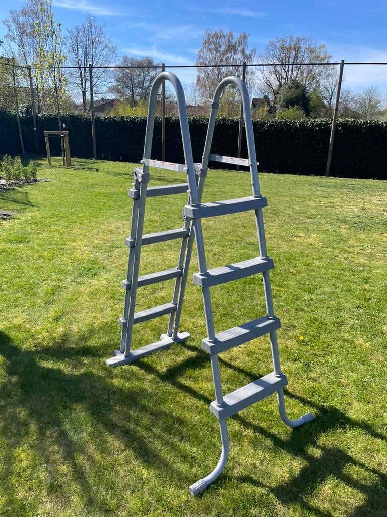 Trapladder, Tuin en Terras, Ophalen, Gebruikt, Ladder