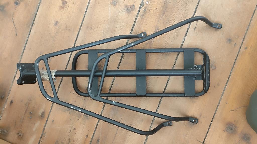 zadelpen bagagedrager, stuurlint, bril, binnendanen voor 30€, Ophalen, Zo goed als nieuw, DEcathlon