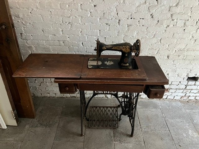 Vintage Singer Naaimachine met werk, Antiek en Kunst, Ophalen