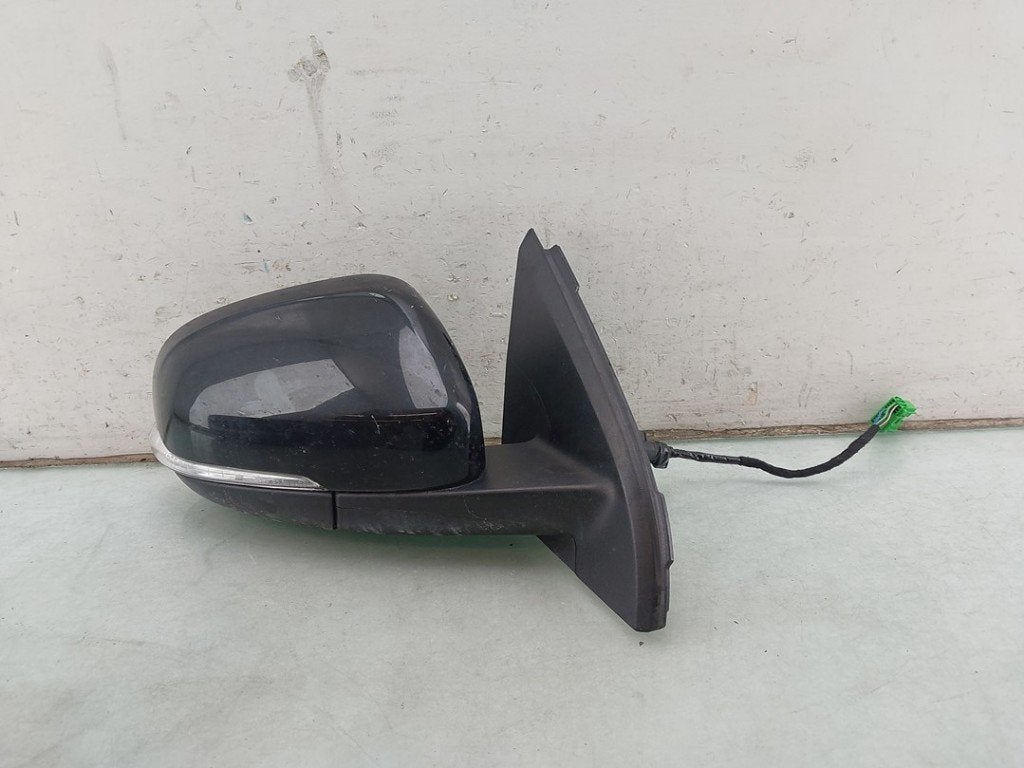 RETROVISEUR EXTERIEUR DROIT V60 I (FW / GW) (|31402631|), Info@volvocars.com, Volvo Car Germany GmbH, Siegburger Straße 229
50679  Köln, DE