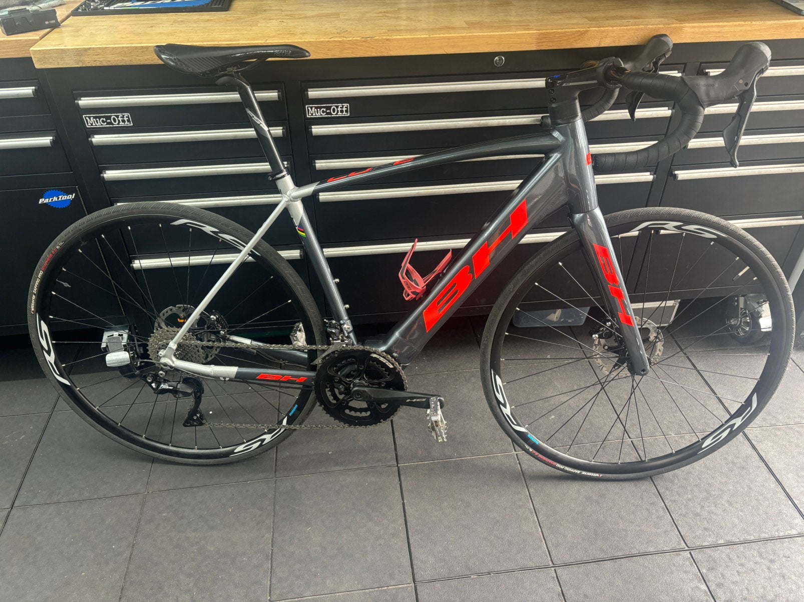 Elektrische racefiets maat L ( 1.75m - 1.85m ), Fietsen en Brommers, 28 inch, Aluminium, Zo goed als nieuw, Meer dan 20 versnellingen