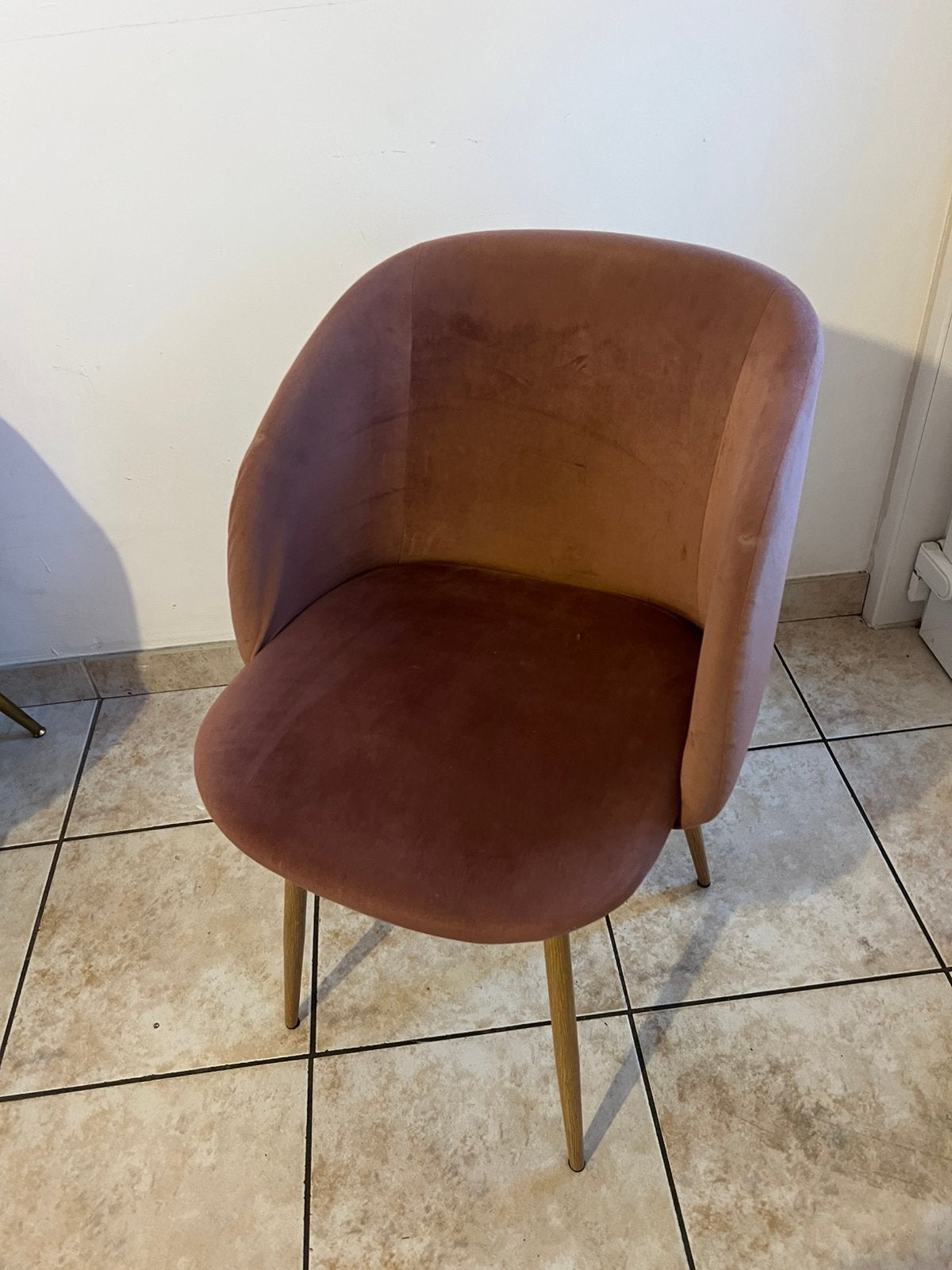Chaise rose foncé effet « velour », Ophalen, Gebruikt, Overige kleuren, Eén