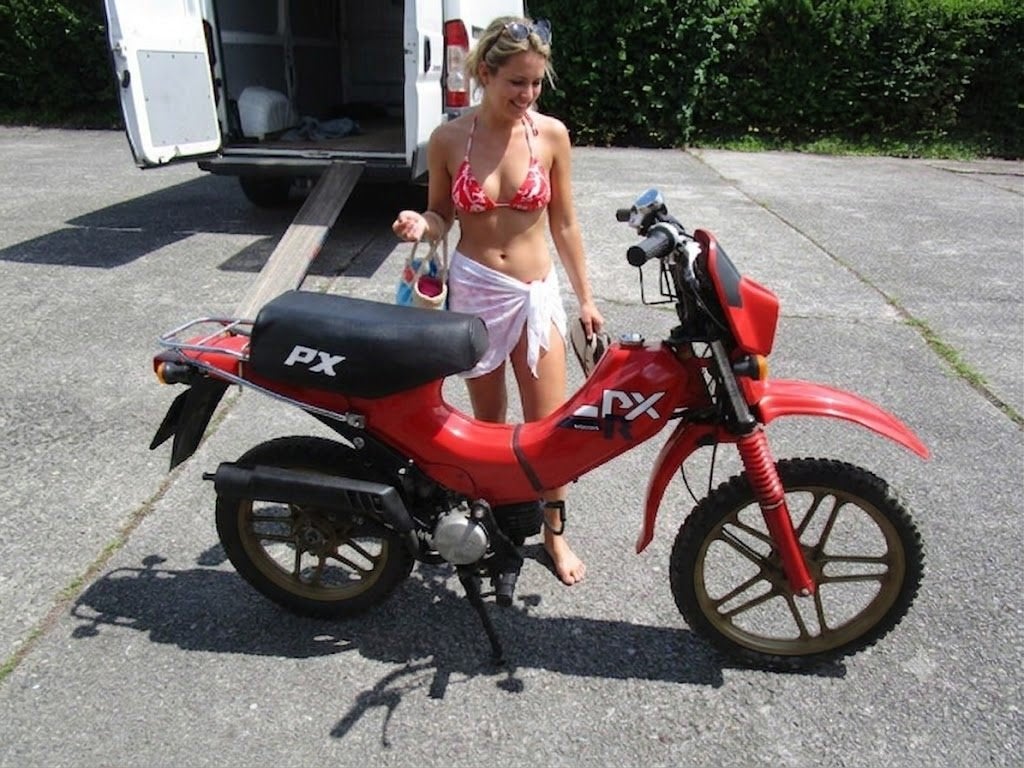 Duitse Honda PX-R50 - 1985 reeds gedeeltelijk in orde gezet, Fietsen en Brommers, Brommers | Oldtimers, Klasse A (25 km/u), 49 cc