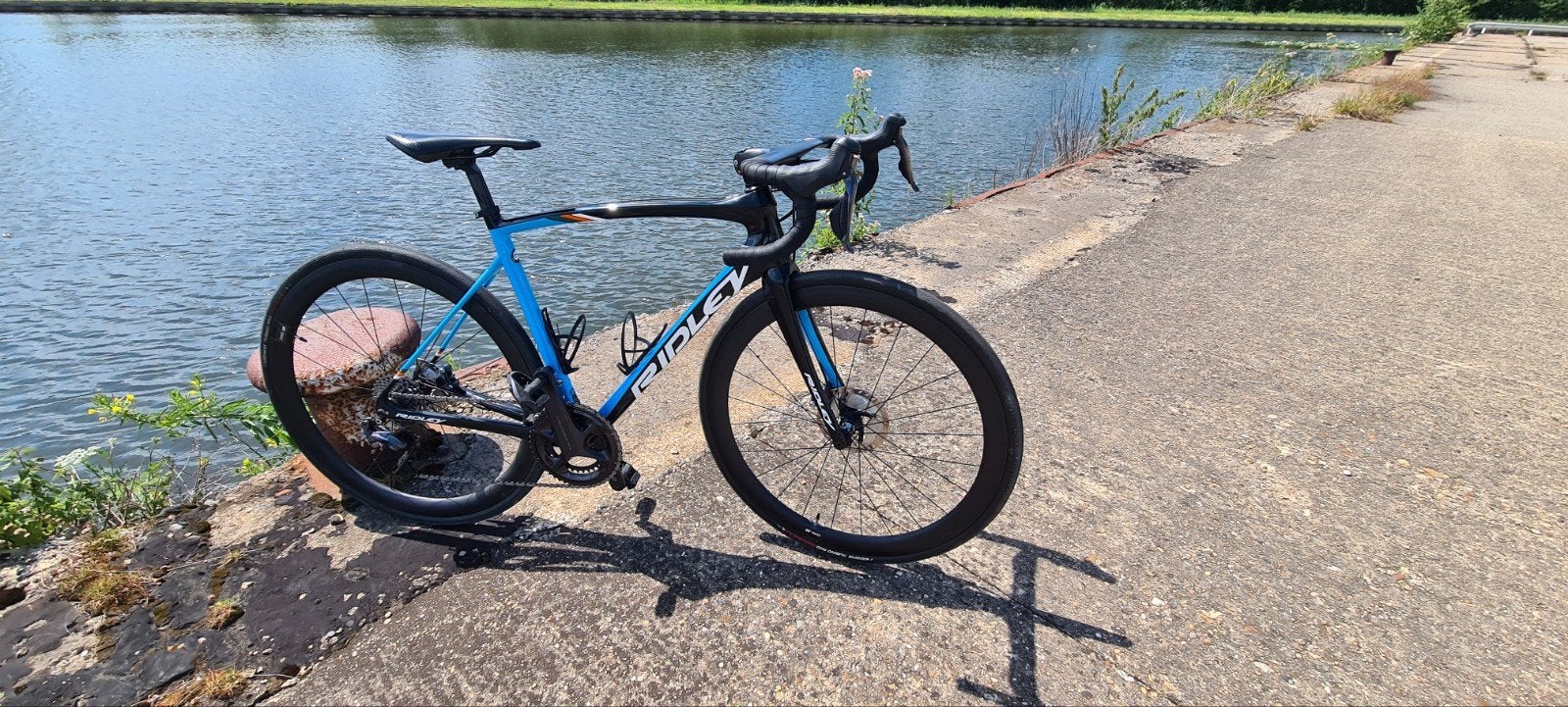 Ridley Fenix SL Disc
Maat S
Shimano Ultegra Di2 Elektronisch, Fietsen en Brommers, Ophalen, Carbon